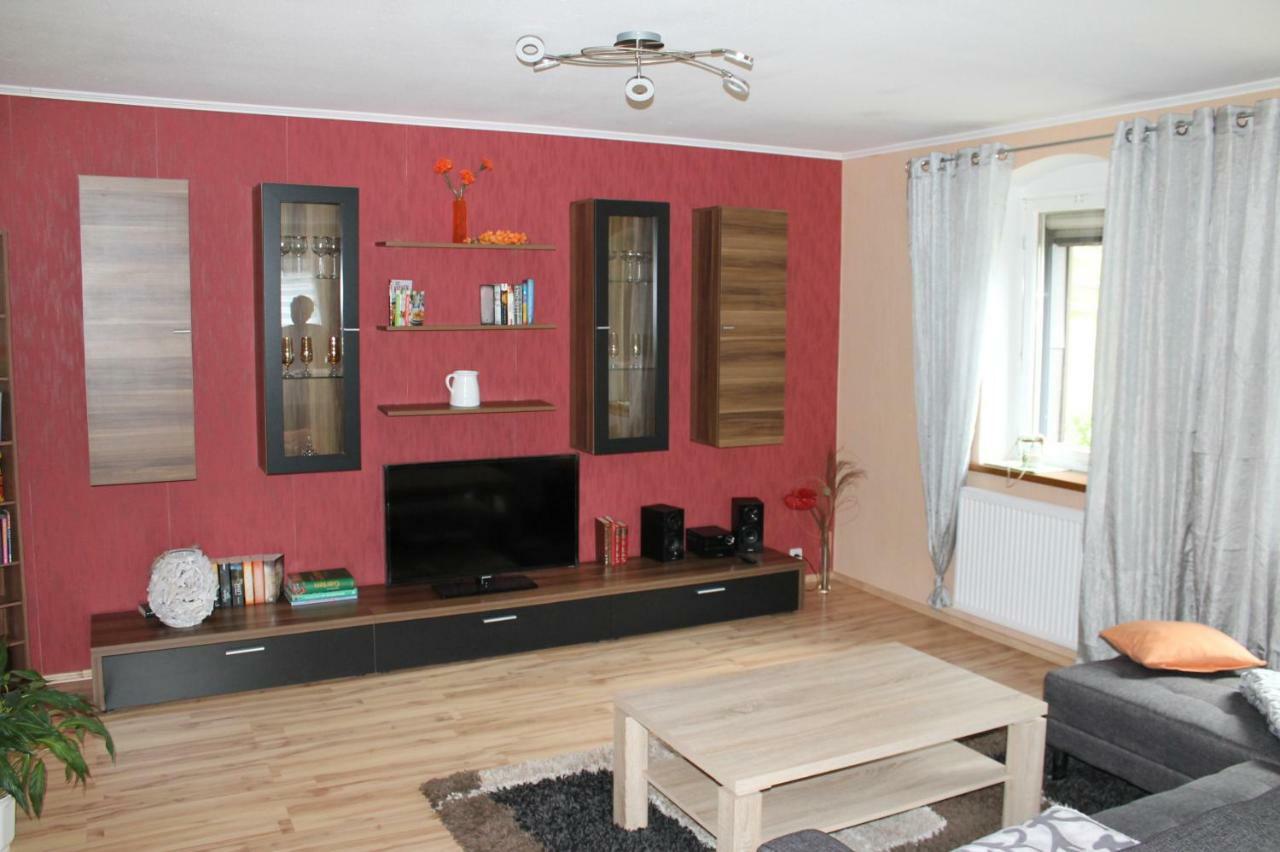Landidyll Apartment Брайтенбрун Екстериор снимка